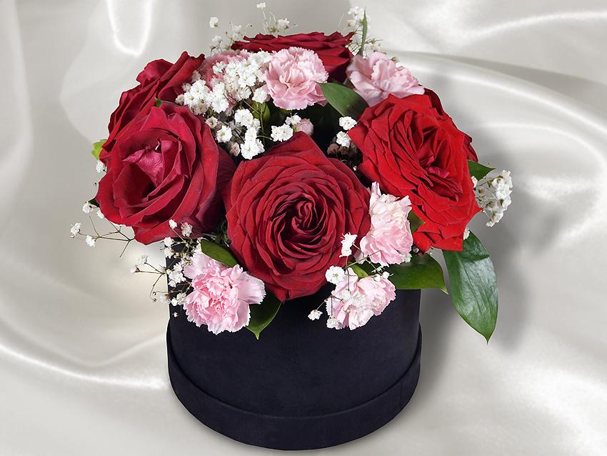 Hat Box (dark) Arrangement